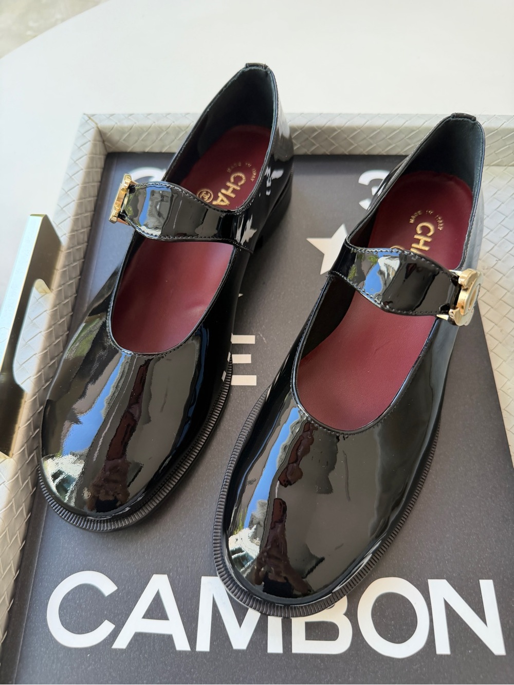 CHANEL 26B BLACK PATENT LEATHER MARYJANES GOLD CC LOGO ADJUSTABLE LOCK FLATS 38C - Picture 5 of 17
